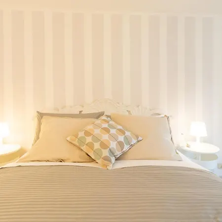 Lejlighed ***** Romantic - Center *